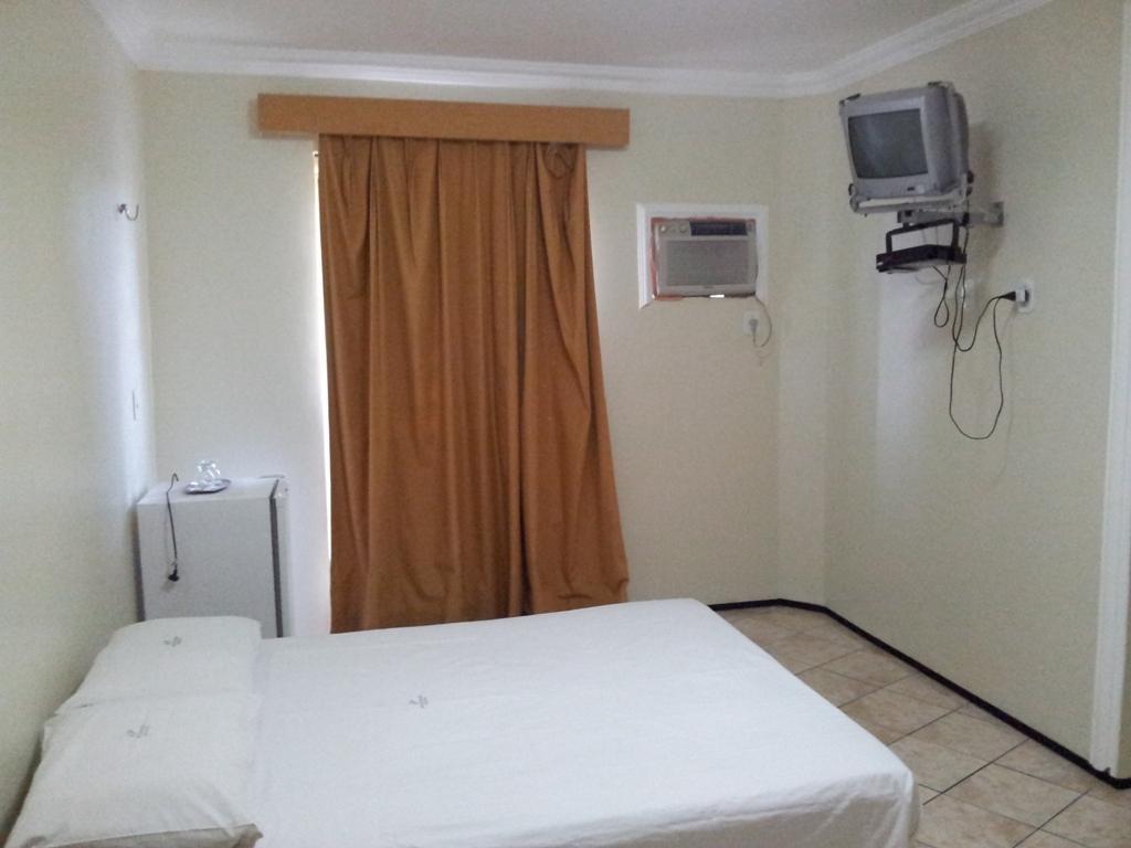 Hugo Plaza Hotel Sobral Exterior photo